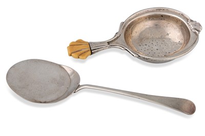 Lot 427 - A PRE-WAR SILVER TEA STRAINER, hallmark...