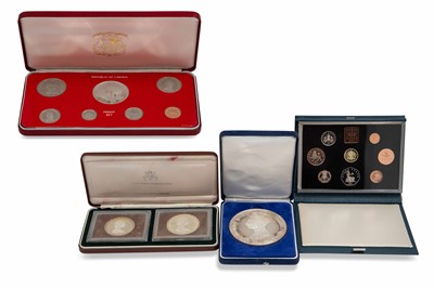 Lot 434 - A CASED 1983 UK PROOF COIN SET, a 1976 cased...