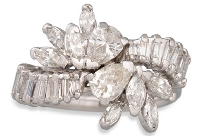 Lot 358 - A DIAMOND CLUSTER RING, set with pear,...