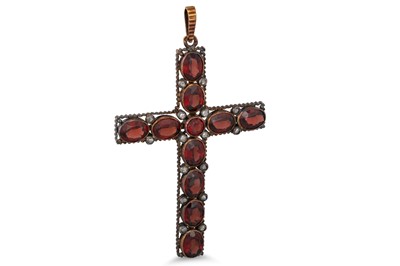 Lot 57 - A GARNET AND DIAMOND SET BROOCH, in the form...