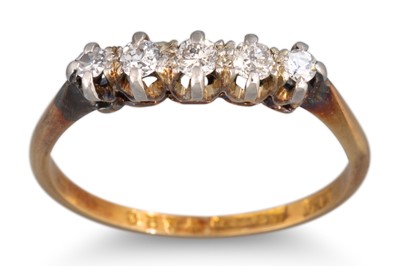 Lot 78 - A FIVE STONE DIAMOND RING, mounted in 18ct...