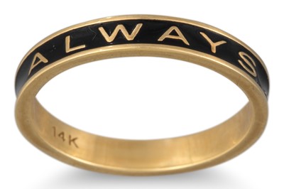 Lot 84 - A BLACK ENAMEL RING, in 14ct gold, size N