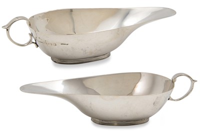 Lot 473 - A PAIR OF GEORGE V SILVER SAUCE BOATS, small,...