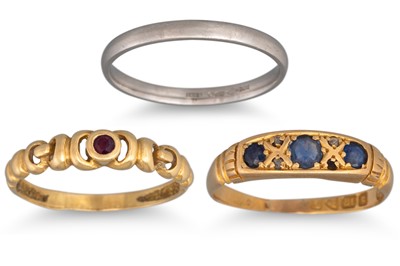 Lot 178 - AN 18CT GOLD RING, together with a 14ct gold...