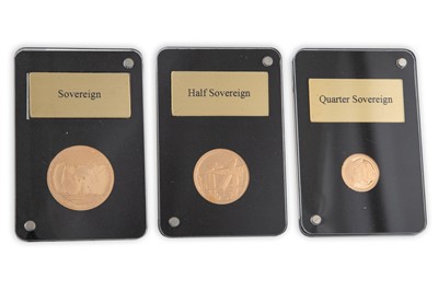 Lot 397 - A SET OF 2019 3 GOLD QEII SOVEREIGN COINS,   a...