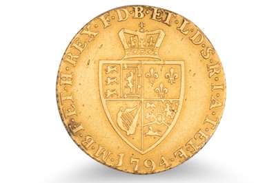 Lot 422 - A HALF GOLD GUINEA 1794 ENGLISH COIN, George...