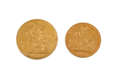 Lot 401 - A VICTORIAN FULL GOLD SOVEREIGN 1893, together...