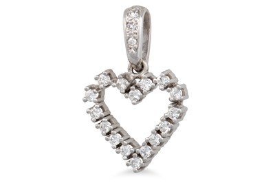 Lot 151 - A DIAMOND PENDANT, in the form of a heart,...