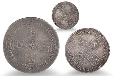 Lot 433 - 3 X WILLIAM & MARY ENGLISH SILVER COINS; 1695...