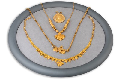 Lot 49 - A COLLECTION OF 22CT GOLD JEWELLERY, mostly of...