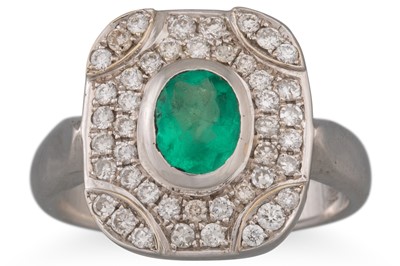 Lot 122 - A COLOMBIAN EMERALD AND PAVÉ DIAMOND RING, the...