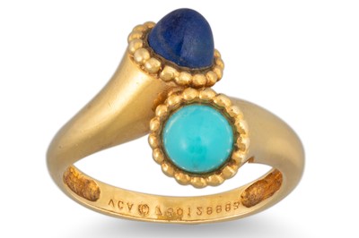 Lot 156 - A VAN CLEEF & ARPELS TURQUOISE AND LAPIS...