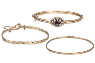 Lot 24 - THREE 9CT GOLD BANGLES, 17.6 g gross weight