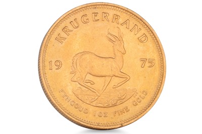 Lot 368 - A 1975 SOUTH AFRICAN KRUGERRAND GOLD COIN,...