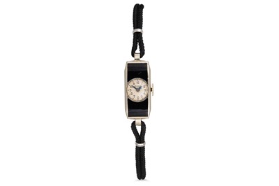 Lot 331 - AN ART DECO WRISTWATCH, black enamel face,...