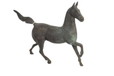 Lot 213 - A MODERN BRONZE OF A HORSE, ca 8.5 x 9"