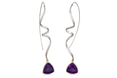 Lot 198 - A PAIR OF AMETHYST DROP EARRINGS, the trillion...