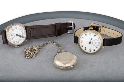 Lot 165 - A VINTAGE J.W.BENSON WRISTWATCH, silver case,...