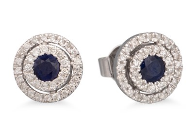 Lot 43 - A PAIR OF DIAMOND AND SAPPHIRE CLUSTER...