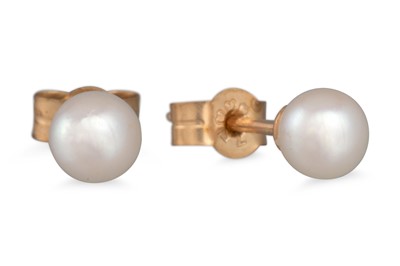 Lot 58 - A PAIR OF CULTURED PEARL STUD EARRINGS,...