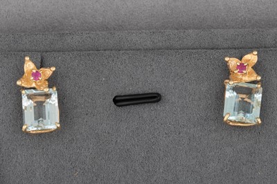 Lot 115 - A PAIR OF AQUAMARINE AND RUBY EARRINGS, the...