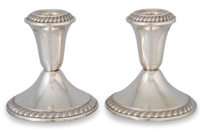 Lot 206 - A MODERN PAIR OF IRISH SILVER LIBRARY CANDLE...