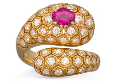 Lot 91 - A DIAMOND AND RUBY SET BOMBÉ RING, of...