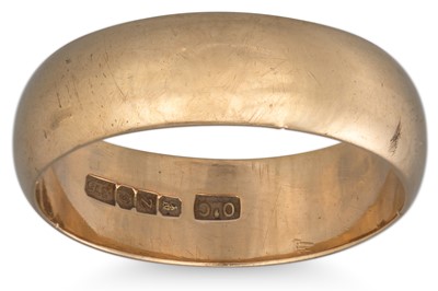 Lot 73 - A 9CT YELLOW GOLD BAND RING, 5.9 g. together...