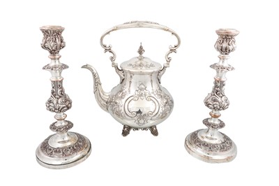 Lot 529 - A PAIR OF VICTORIAN SHEFFIELD PLATED CIRCULAR...