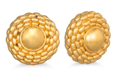 Lot 216 - A PAIR OF 18CT YELLOW GOLD VINTAGE STYLE...