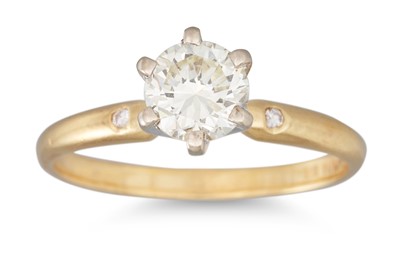 Lot 109 - A DIAMOND SOLITAIRE RING, mounted in 14ct gold....