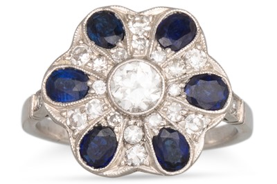 Lot 291 - A SAPPHIRE AND DIAMOND CLUSTER RING, of floral...