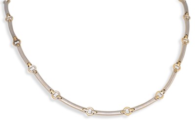 Lot 3 - A 14CT WHITE AND YELLOW GOLD NECKLACE,...