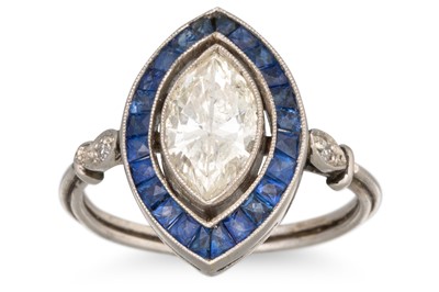 Lot 340 - AN ART DECO SAPPHIRE AND DIAMOND RING, the...