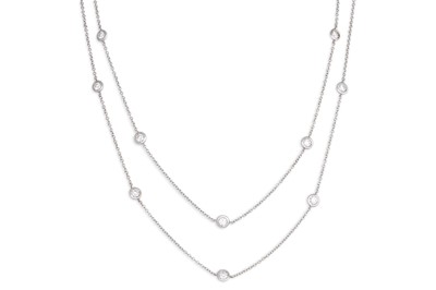 Lot 262 - A DIAMOND SET CHAIN, the brilliant cut...