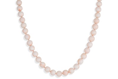 Lot 173 - A PALE PINK MEDITERRANEAN CORAL NECKLACE, to a...