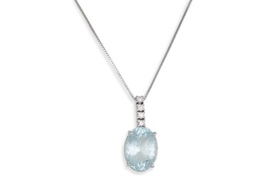 Lot 209 - AN AQUAMARINE AND DIAMOND PENDANT, the oval...