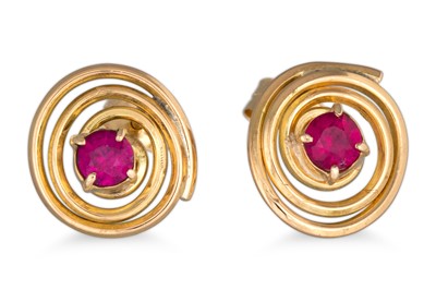 Lot 193 - A PAIR OF YELLOW GOLD EARRINGS, set with red...