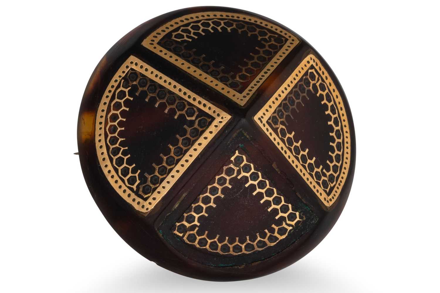 Lot 15 - A VICTORIAN TORTOISESHELL BROOCH, inlaid gold...