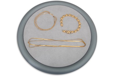 Lot 45 - A LARGE QUANTITY OF YELLOW METAL, 14ct gold...