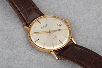 Lot 214 - A GENT'S VINTAGE 'EXACTUS' GOLD PLATED...