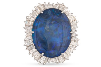 Lot 192 - A VINTAGE OPAL AND DIAMOND BROOCH/CLIP, the...