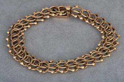 Lot 3 - A 14CT GOLD BRACELET, wirework form, 23.2 g