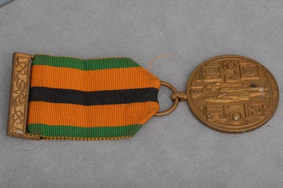 Lot 26 - AN IRISH CIVIL WAR MEDAL, with ribbon