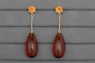 Lot 163 - A PAIR OF ORANGE SAPPHIRE AND CHALCEDONY DROP...