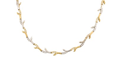 Lot 240 - A 14CT GOLD NECKLACE, shaped links, 21 g.