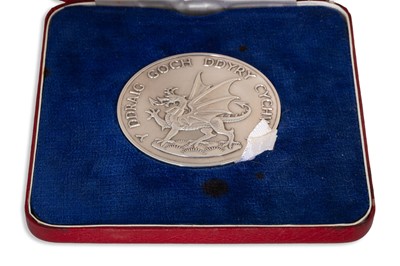 Lot 51 - A PRINCE OF WALES 1969 COMMEMORATIVE MEDAL,...