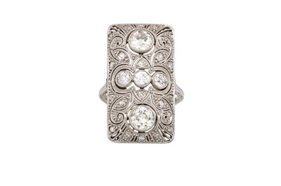 Lot 256 - AN ANTIQUE STYLE DIAMOND RING, of plaque form,...