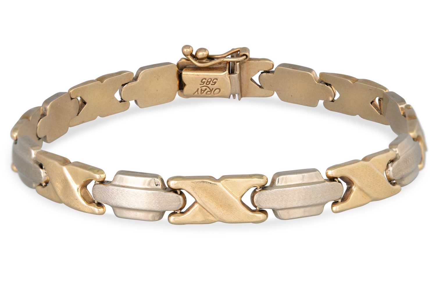 Lot 388 - A 14CT YELLOW GOLD FANCY LINK BRACELET, 7.2 g....