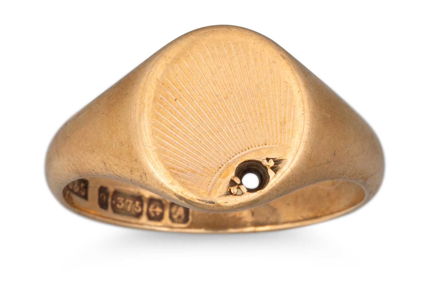 Lot 52 - A 9CT GOLD SIGNET RING, 4.8 g., size Q-R